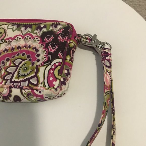 Vera Bradley Tiny Wristlet/ Clutch - Picture 3 of 8